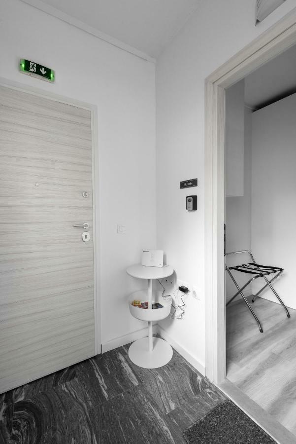 M&F Luxury Suites M Suite Thessaloniki Exterior photo